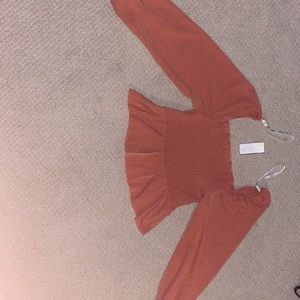 NEW LONG SLEEVE SHIRT WITH TAGS ATTACHED
